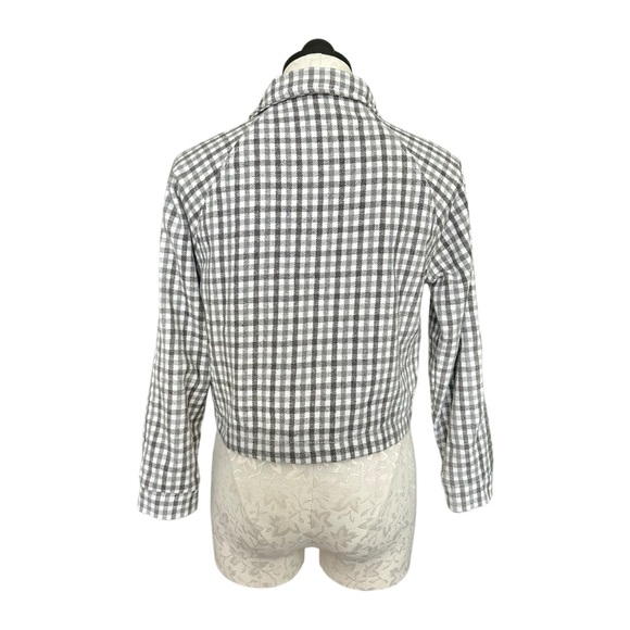Sadie & Sage Flannel Check Crop Jacket Boxy Gray & Cream Snap Front Size Small - Picture 4 of 13
